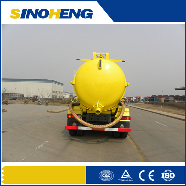 Sinotruk HOWO Vacuum Sewage Suction Truck with Durable Tank Image1