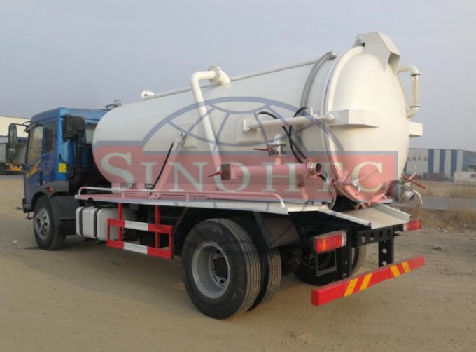 Waste water suction truck 4X2, 10m3 waste water suction truck Image1