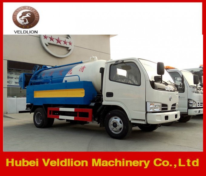 Dongfeng 2000L Sewage Suction Truck with 1000L Water Cleaning Tanker Image1