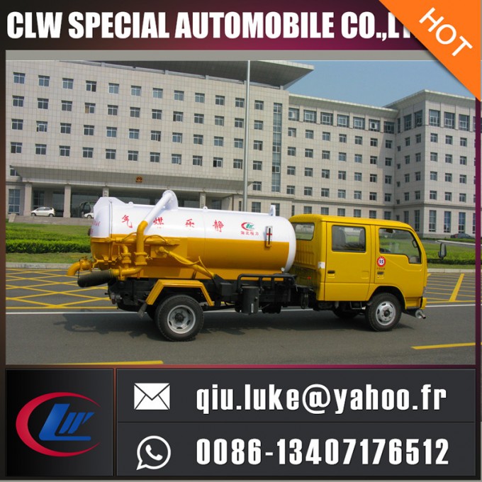 New Procuct Sewage Suction Sucking Truck 6X4 Sinotruk Vacuum Sewage Suction Tanker Truck for Sale Image1