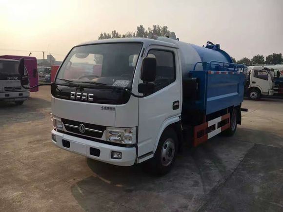 Combined Suction and Jetting Sewage Cleaner Truck Image1
