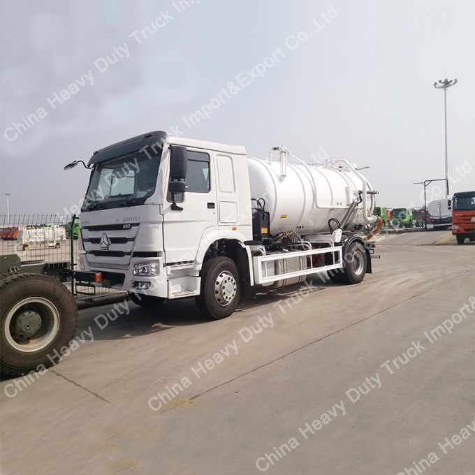 10/12cbm HOWO 4X2 Vacuum Septic Tank Trucks for Sale Image1