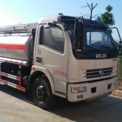 Dongfeng Oil Transport Truck