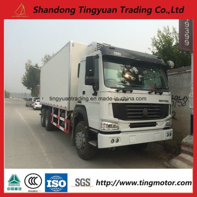 LHD Sinotruk 6X4 30 Tons Refrigerator Freezer Van Refrigerated Truck Image1