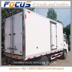 Small Reefer Truck, Refrigerated Carrier with Refrigerated Cooling Van for Ice Cream