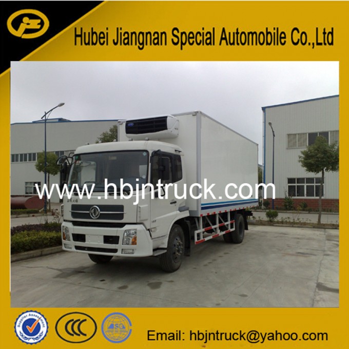 Dongfeng 10 Ton Refrigerated Van Truck Image1