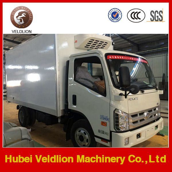 Foton 4X2 mini refrigerated van trucks for sale capacity 4 tons Image1