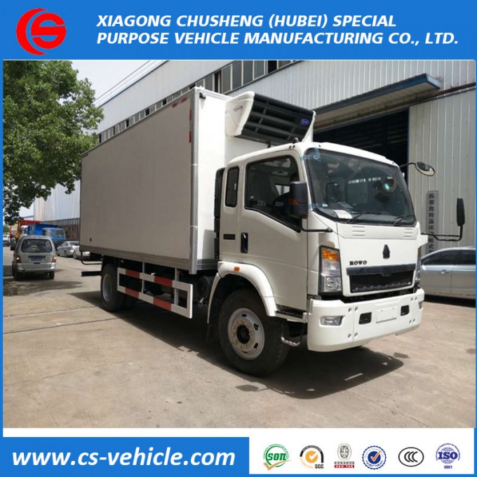 Mini 4X2 3tons Isuzu Refrigerated Truck Freezer Truck Image1