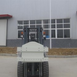 3 Ton Diesel Forklift Isuzu Engine with Rotating Fork
