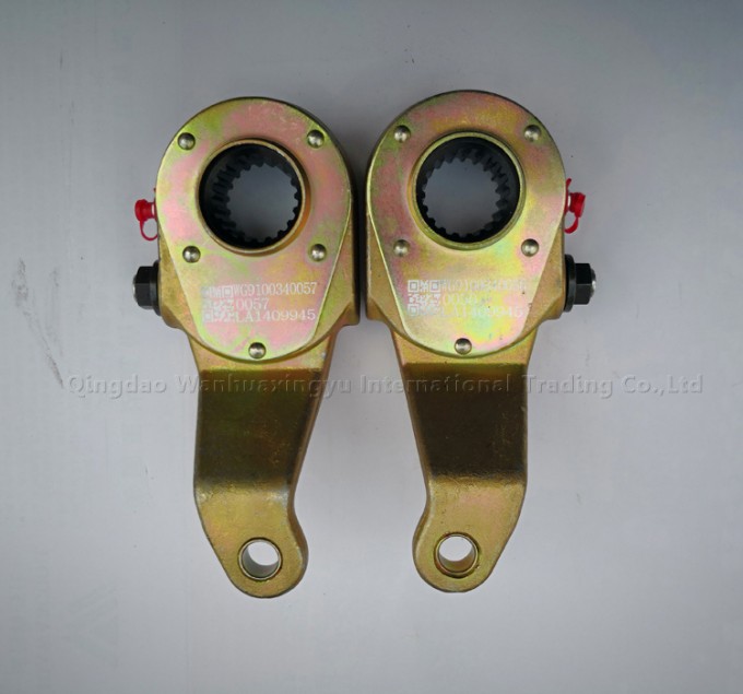 Sinotruk HOWO Truck Parts Adjustment Arm (Wg9100340056) Image1