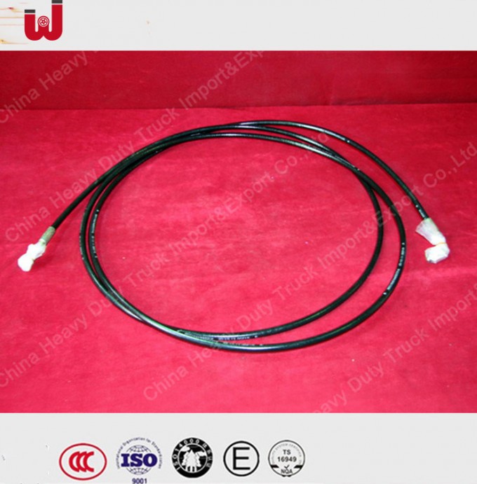 HOWO Double Elbow Hose of Sinotruk Truck Spare Parts Wg1642440072 Image1