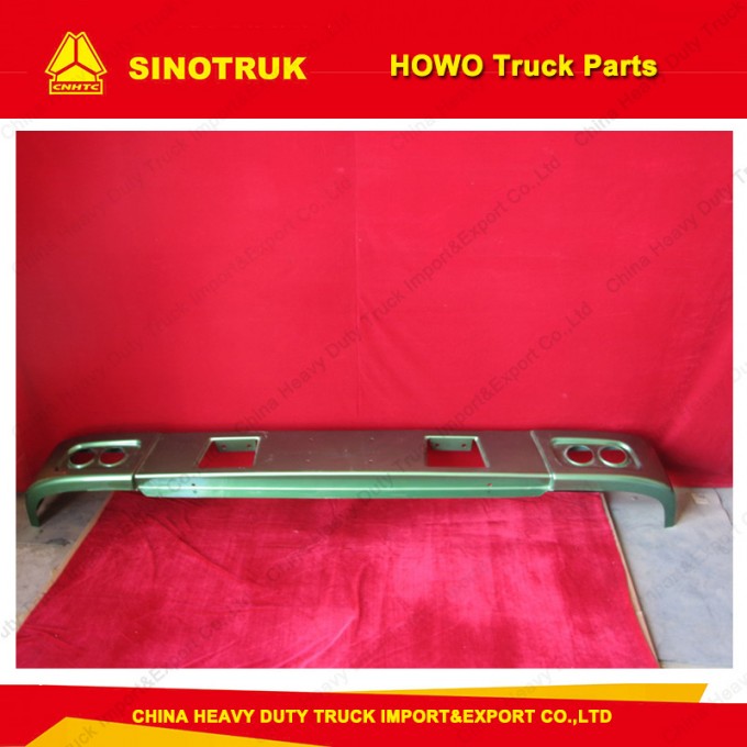 Original HOWO Truck Spare Parts Bumper (AZ1641240028) Image1