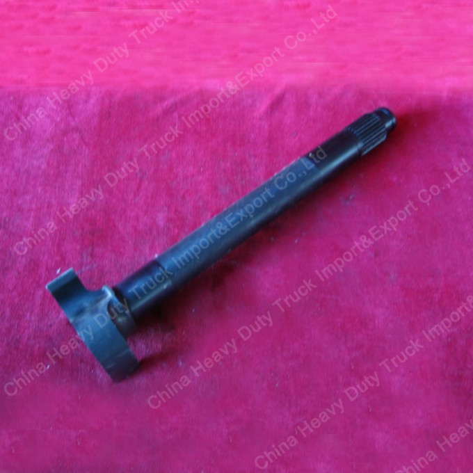 Sinotruk Truck Parts HOWO Camshaft for Rear Brake (Az9761348144) Image1