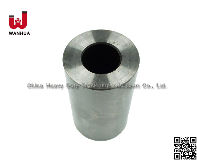 Original HOWO Truck Enigne Parts Vg1560030013 Piston Pin Image1