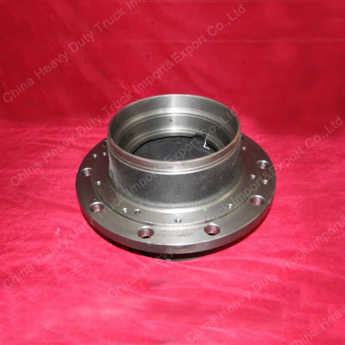 Sinotruck HOWO Truck Parts Rear Wheel Hub (199112340009) Image1
