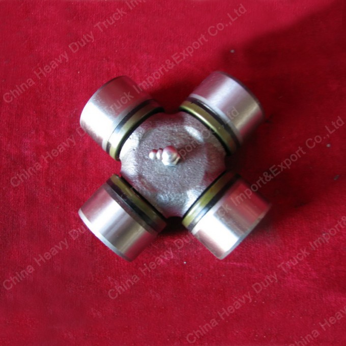 Sinotruk HOWO Trucks Spare Part Universal Joint (26013314080) Image1