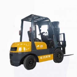 2.5 Ton Diesel Power with Side Shifter