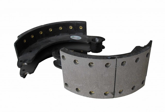 Sinotruk HOWO Truck Parts Brake Shoe (AZ9100440018) Image1