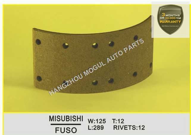Premium Quality Brake Lining for Japanese Truck (FUSO 125) Image1