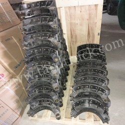 Az9231342072 14 Holes Rear Brake Shoe for HOWO, Shacman, FAW, Dongfeng Truck