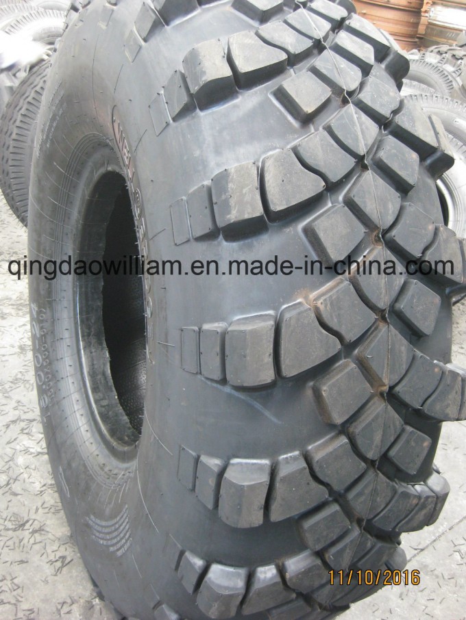 Military Truck Tire 18.00-24 E2 Pattern Image1