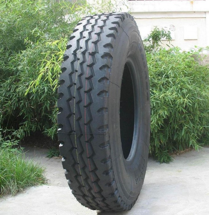 High Speed Radial Steel Truck Tyre 295/80r22.5 315/80r22.5 Image1