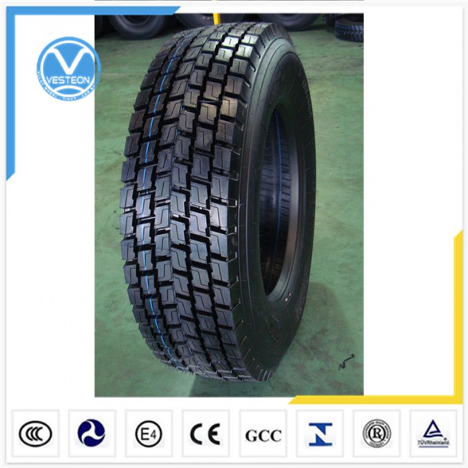 Wholesale China Cheap All Steel Radial Truck Tyre (10.00R20 11.00R20 12.00R20 12.00R24) Image1