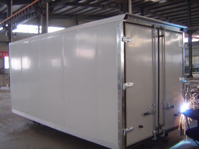 CBU FRP Dry Truck Body Image1