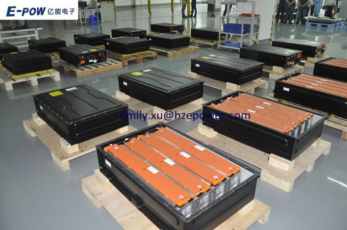 Charged Battery Automobile Battery Storage Truck Battery Image1
