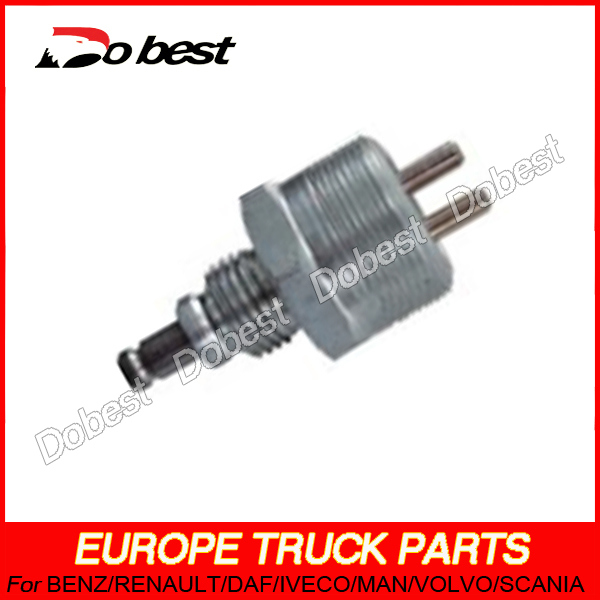 Reverse Lamp Switch for Heavy Duty Truck Image1