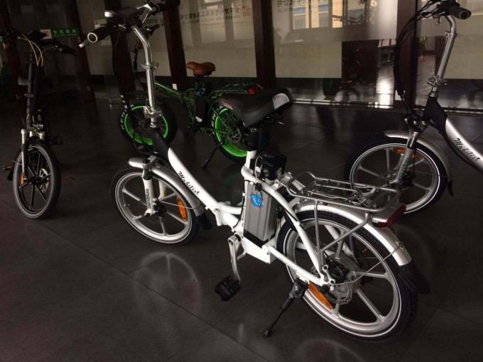20" 250W Samsung Battery Low Step Folding Ebike Image1