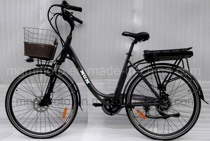 250W Europe Style 26inch City Bike Electric Bike Wih Rear Rack Image1