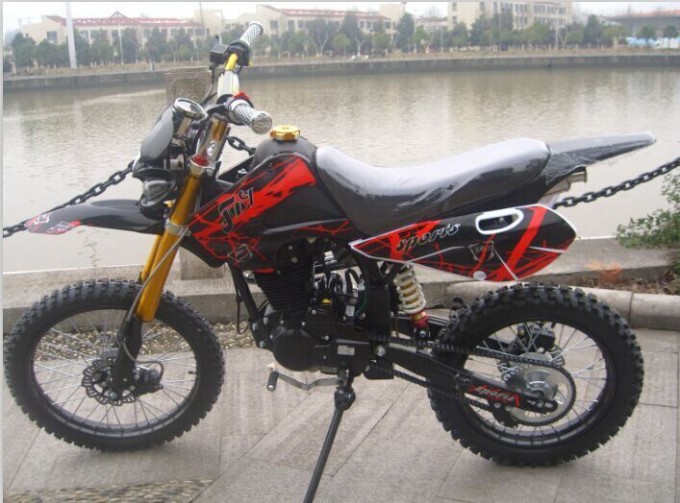 250cc Racing Dirt Bike/Motorcycle All Parts Image1