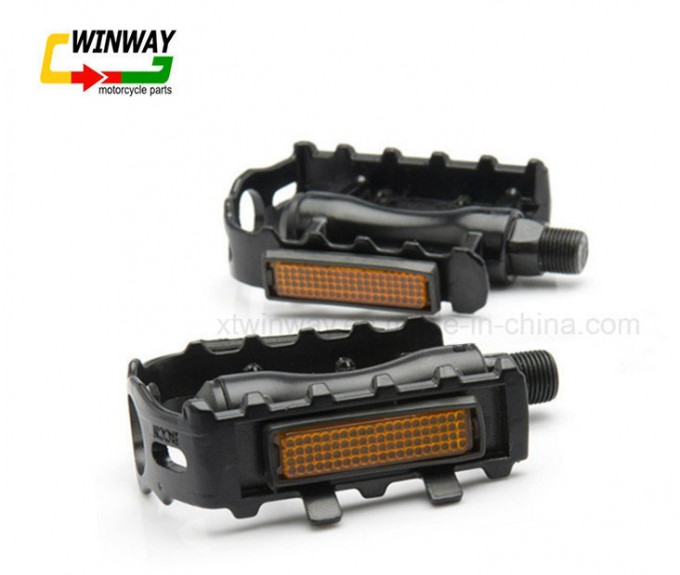 Slip-Resistant Bicycle Parts Bicycle Aluminum Alloy Pedal with Reflector Image1