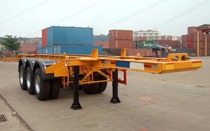 3 Axle 40FT Container Transporting Skeleton Truck Semi Trailer Image1