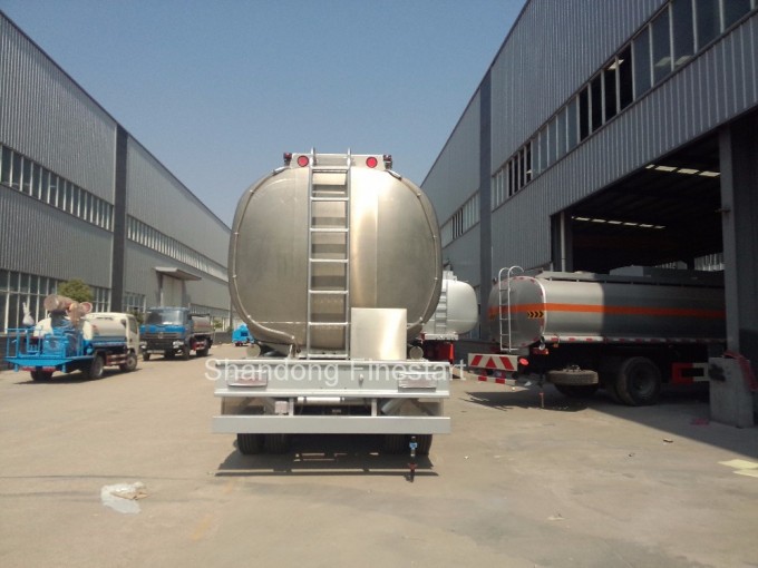Towable Fuel Tanker or Trailer Fuel Tanks of Truck Trailer Image1