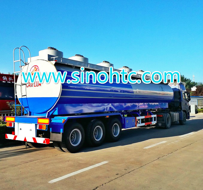 Tri-Axle Chemical Liquid Tanker Semi Truck Trailer (HTC9400GHY) Image1