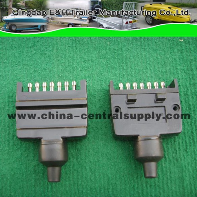 High Quality 7 Pin Flat Trailer Plug of Trailer Part LG020 Image1