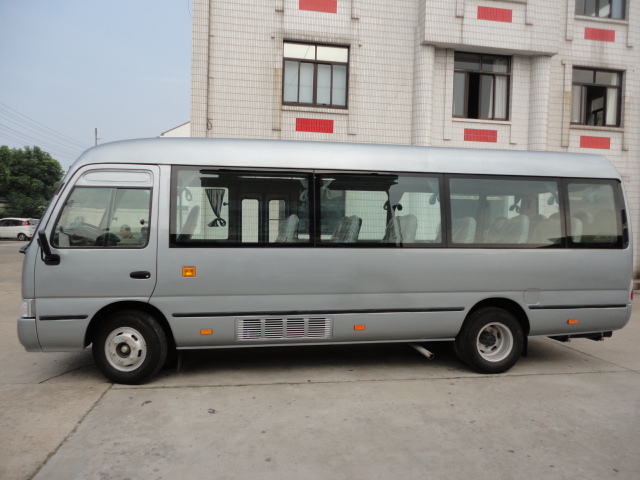Competitve Price Diesel 120HP Bus with Good Condition Image1