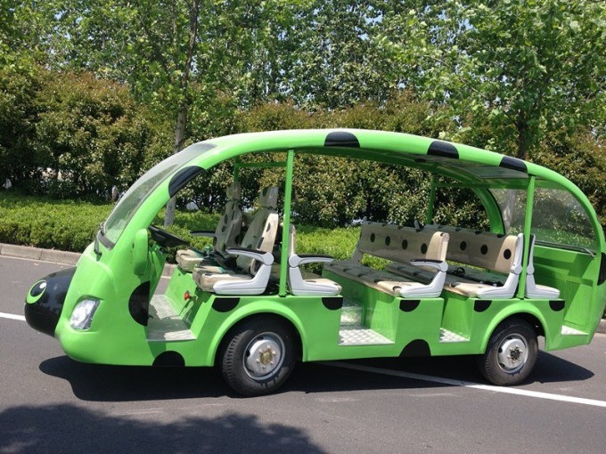 Beetle Liked Cute Electric Tourist Car for Loading 23 Persons Image1