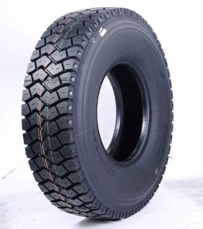 Low Price China Origin Truck and Bus Tyre 315/70r22.5 Image1