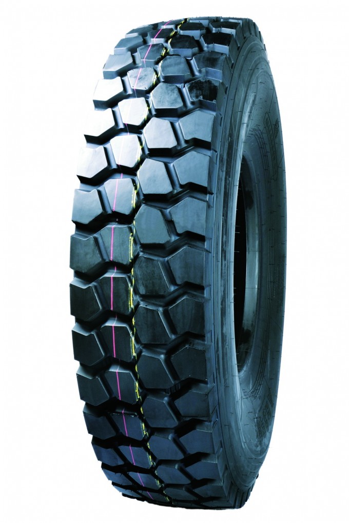 Factory Supply Directly Radial Truck and Bus Tire 12.00r20 Image1