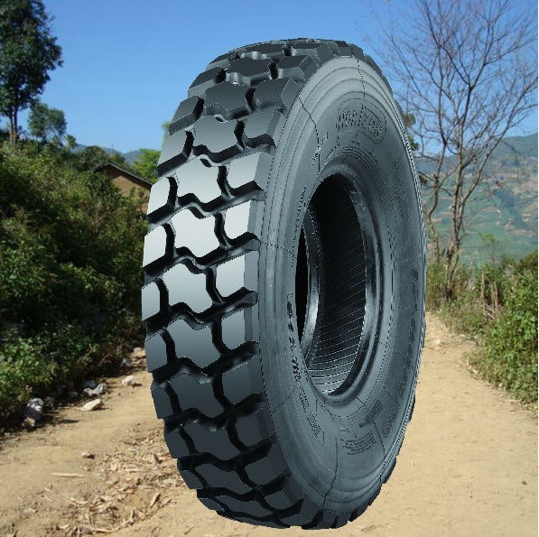Chinese Top Brand Truck/Bus Tyre with Popular Design Low Price 16"- 22.5" Image1