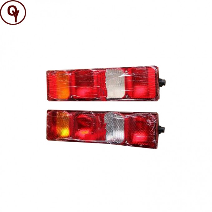 Truck Part HOWO Truck Parts Heavy Truck Auto Parts Tail Lamp Wg9925810001 Wg9925810002 Image1