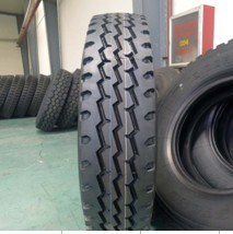 Chinese Advanced Radial Truck and Bus Tires 900-20 1000-20 1100-20 1200-20 Image1
