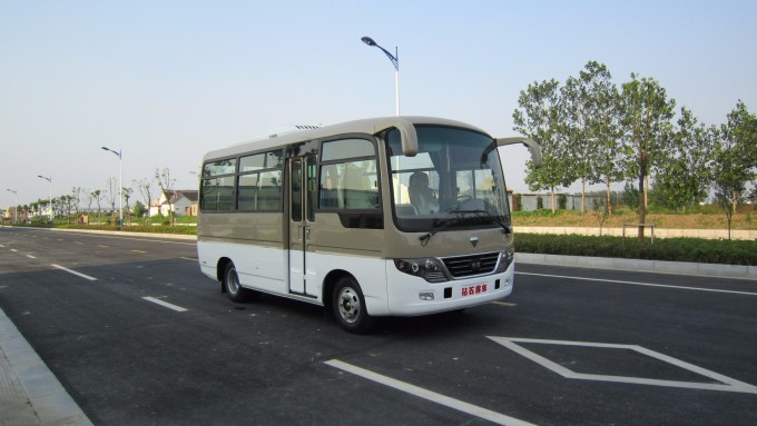 Mini Bus with Cheap Price Image1