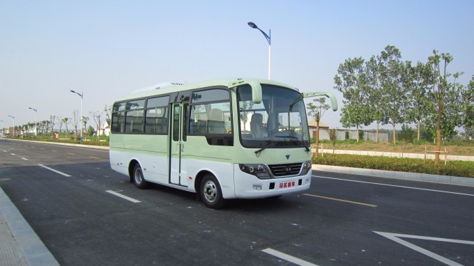 26 Seats Small Passenger Bus with Cheap Price Image1