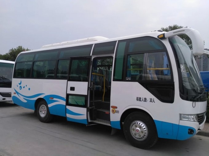 High Quality LHD Rhd Mini Bus with 20-25 Seats Image1