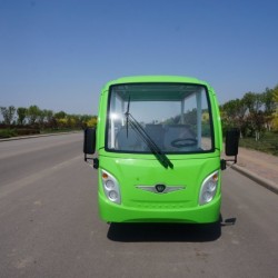 New Designed Electric Sightseeing Bus with High Quality
