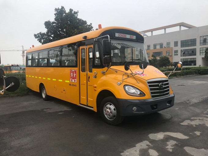 Hot-Sale 8.6m 35seats Euro-3 School Bus Image1